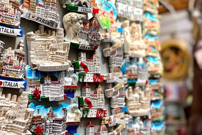 Florence: Street Food Tour and Sightseeing with Local Expert Guide in 2.5 hours - Guides Make the Difference: Local Voices Like Anna and Valeria