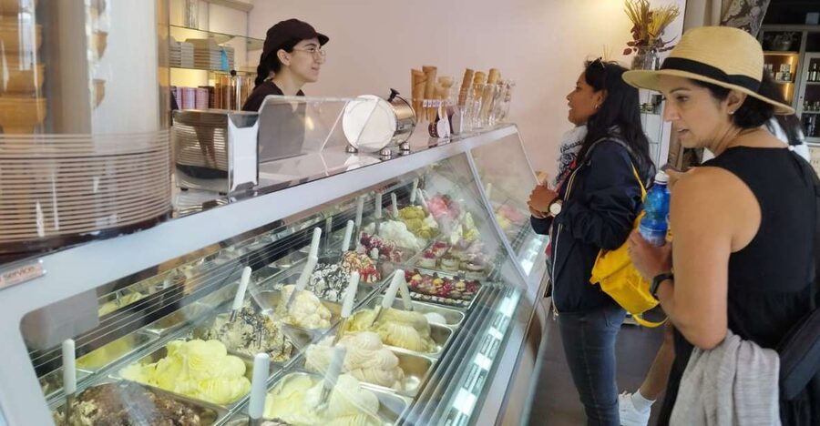 Florence: Street Food Walking Tour with Wine - What you actually taste: schiacciata, cured flavors, wine, and the gelato finish