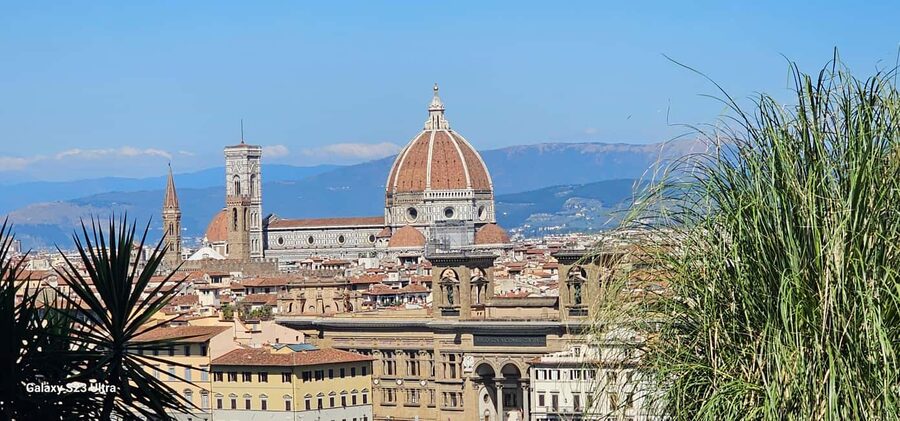 Florence: Sunset Bike Tour - Riding the Arno Banks for Dusk Views