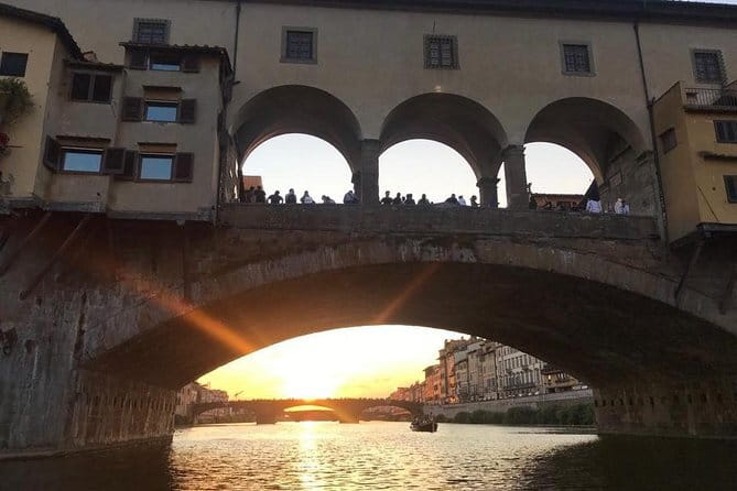 Florence sunset boat cruise - Boarding the Barchetto: What the Cruise Feels Like