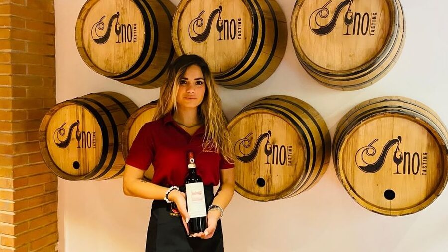Florence: Taste of Tuscany Wine and Local Food Tour - Inside the Traditional Cellar: How the Tasting Moves
