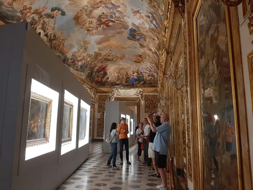 Florence: The Medici Experience Tour - Lorenzo, enemies, and scandals: why the stories help you see the city