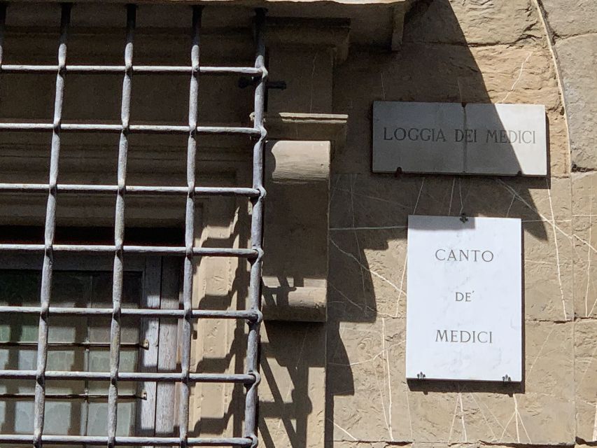 Florence: The Medici Family Guided Walking Tour - Palazzo Medici Riccardi: where the family name becomes architecture