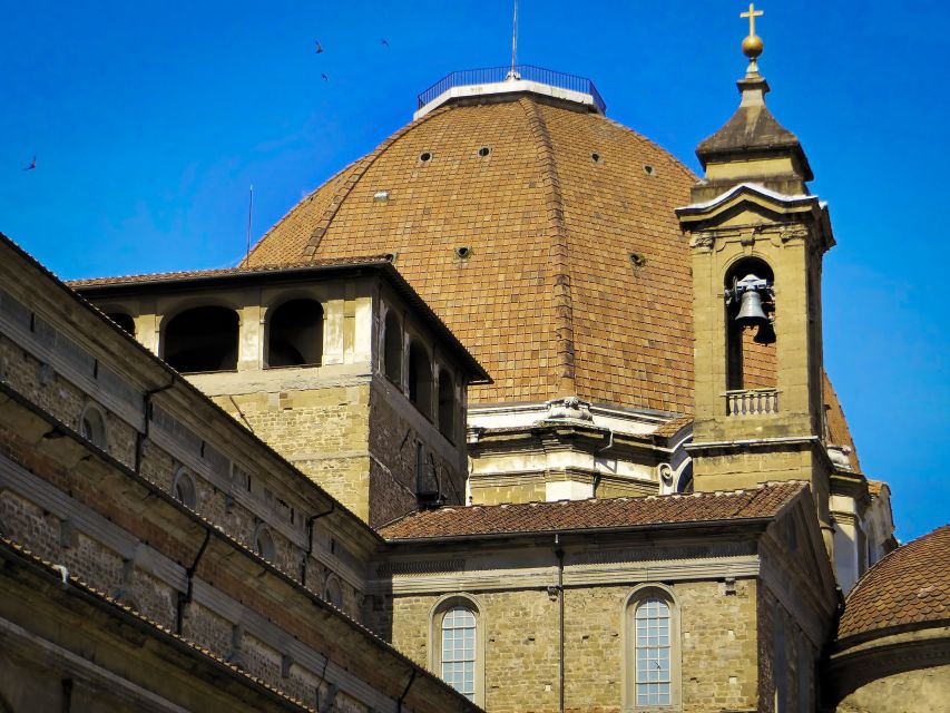 Florence: The Medicis Private Walking Tour - Ponte Vecchio to Santa Felicita: continuity of Medici influence