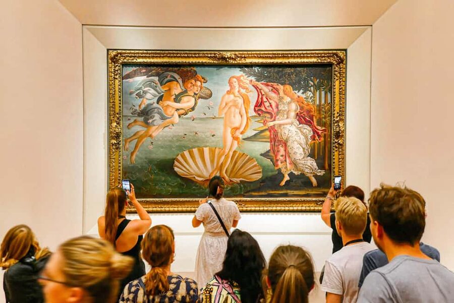Florence: Timed Entry to Uffizi with Optional Audio Guide - Where you meet, and how not to lose time finding the host
