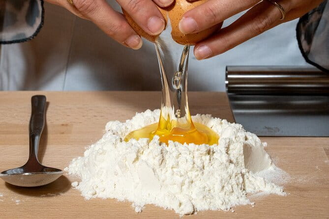 Florence: Tiramisu & Pasta Cooking Class with Unlimited Wine - Tiramisu is not an afterthought, it is part of the lesson