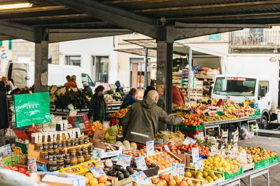Florence: Tuscan Food and Wine Guided Walking Tour - Price and value: where the $49 per person really goes