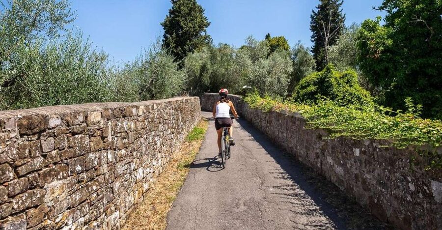 Florence: Tuscany Bike Tour with Wine & Olive Oil - Why this Florence to Tuscany bike ride feels different fast
