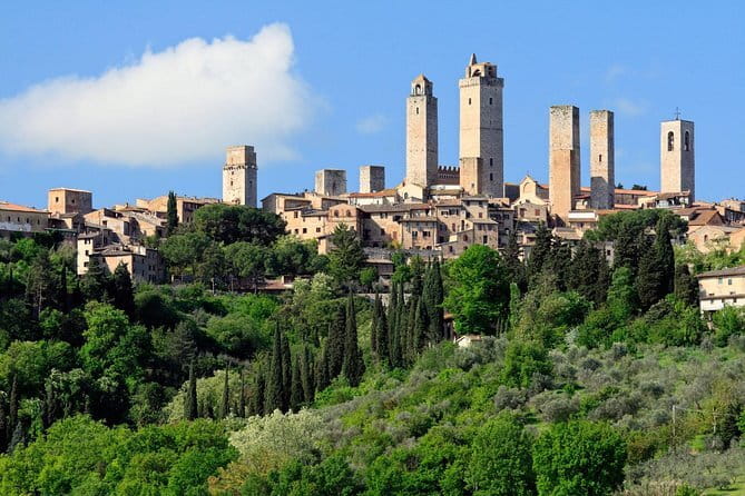 Florence: Tuscany Grand Tour-Siena, San Gimignano, Chianti & Pisa - From Piazza Mentana to the Chianti Hills: How the Timing Works