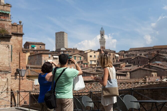 Florence: Tuscany Grand Tour-Siena, San Gimignano, Chianti & Pisa - Siena Walking Tour: Contrade, Piazza del Campo, and Duomo Views
