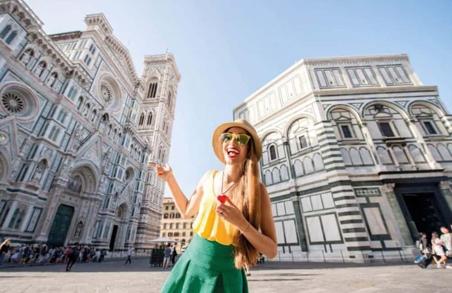 Florence: Uffizi, Accademia & Duomo Guided Tour - The guided walking tour: Duomo views and Ponte Vecchio moments