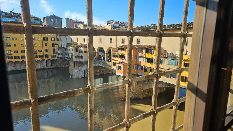 Florence: Uffizi Gallery and Vasari Corridor Private Tour - The Vasari Corridor: a private Medici route you can finally walk