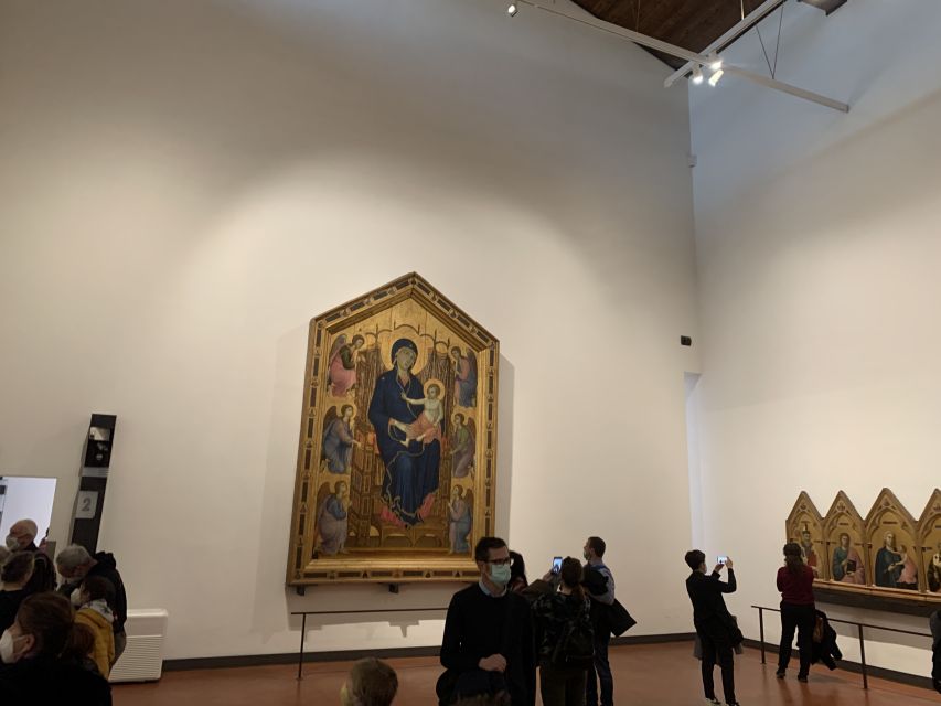 Florence: Uffizi Gallery Guided Tour w/ Skip-the-Line Entry - Small group of 9 max, plus headphones