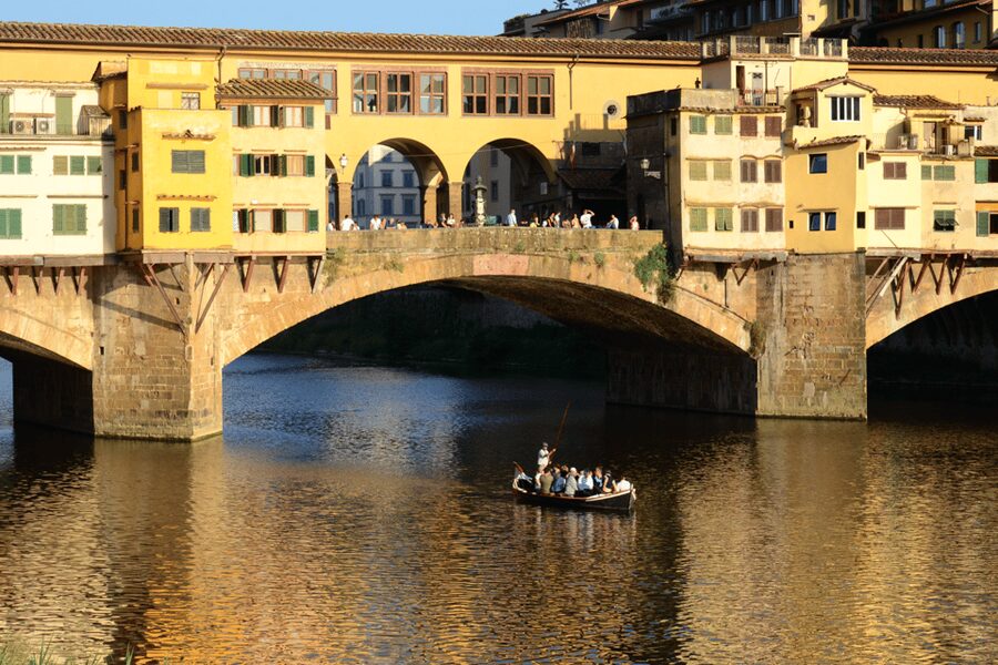 Florence Uffizi Gallery & Medici Vasari Corridor Guided Tour - What to bring, and what can trip you up
