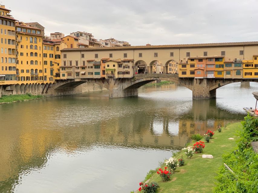 Florence: Uffizi Gallery Small-Group Guided Tour with Ticket - From Nicola Pisano to the Uffizi doors: how the start sets you up