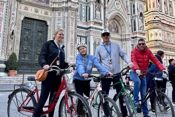 Florence Untold Bike Tour - Ferragamo Museum area and the Justice Column