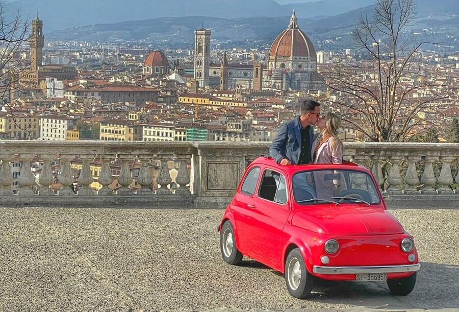 Florence: Vintage Fiat 500 Tour with Wine Tasting at Winery - Key reasons this tour works so well