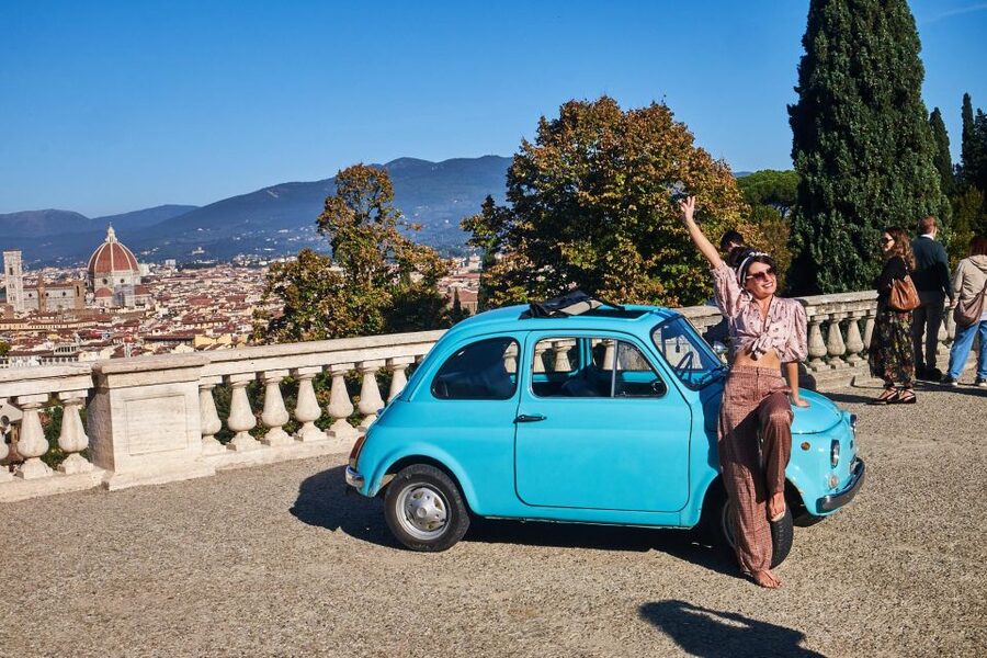 Florence: Vintage Fiat 500 Tour with Wine Tasting at Winery - The family-run winery break: cold cuts, olive oil, and local wine
