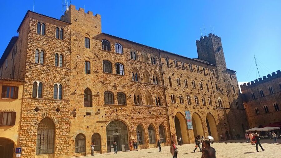 Florence: Volterra & San Gimignano Wine Tour with Lunch - Driver-guide quality: the difference between a ride and a real day