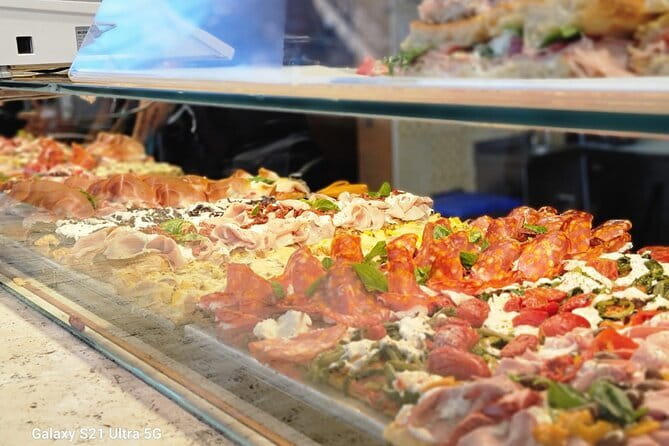 Florence Walking Food Tour with Fiorentina Steak and Wine - Oltrarno on foot: why this route feels local