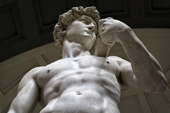 Florence walking guided tour with Uffizi & Accademia - Palazzo Medici Riccardi: a powerful exterior stop