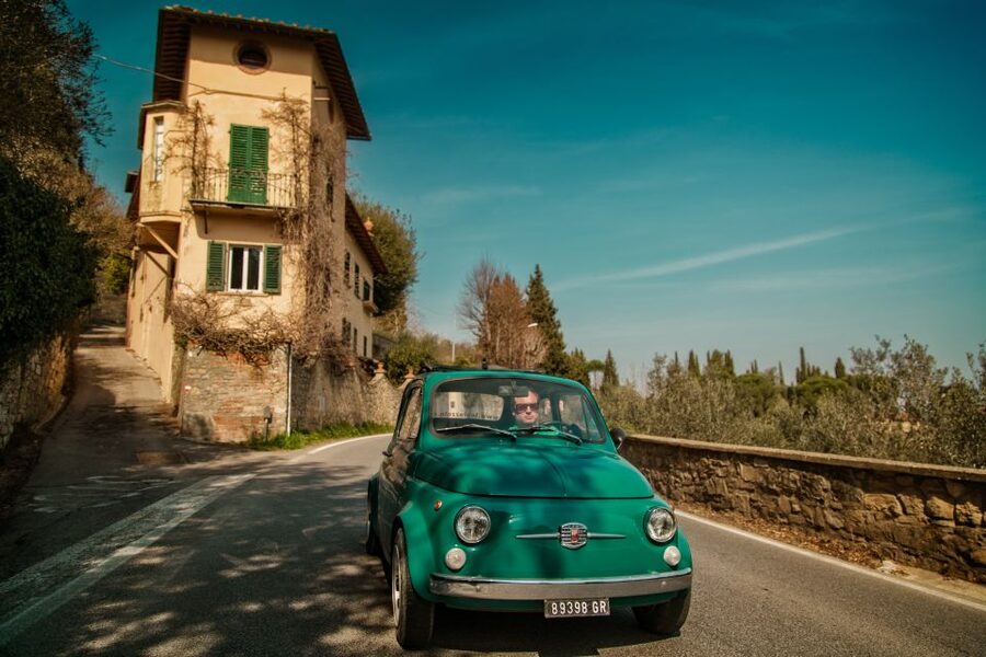Florence Wine Tasting and Tuscan Lunch in a Vintage Fiat 500 - Why a vintage Fiat 500 makes Florence wine tasting feel different