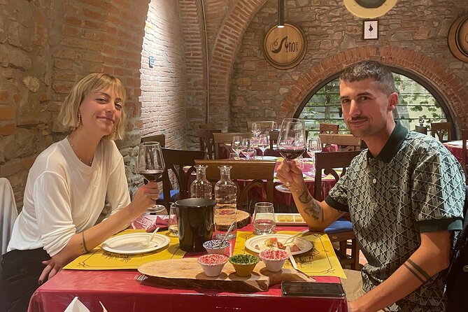 Florence Wine Tasting Experience with Three Types of Tuscan Wine - Key things to know before you go