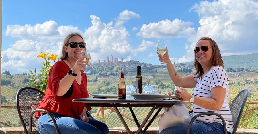 Florence: Wineries, Tastings, Lunch & San Gimignano Day Trip - Chianti wine country and San Gimignano, packed into 8 hours