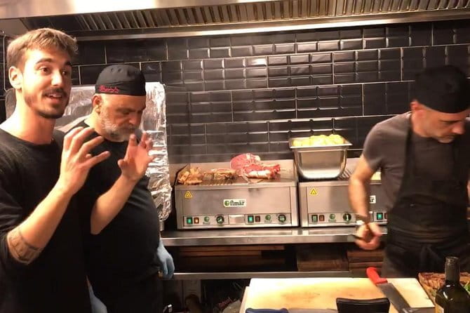 Florentine Steak Experience - From Via SantAgostino to the Kitchen: How the Evening Runs