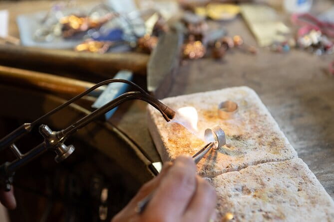 Forge your own wedding rings or friendship rings in Tuscany - What you make: wedding rings and friendship rings in your style
