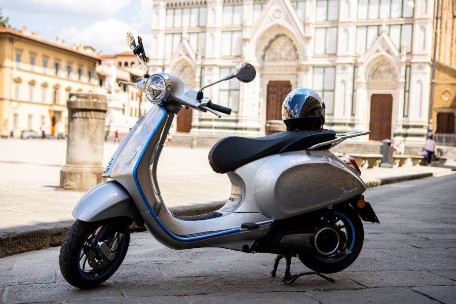 From Florence: Chianti Self-Guided Vespa Tour with Lunch - Greve in Chianti: square time plus a well-timed trattoria lunch