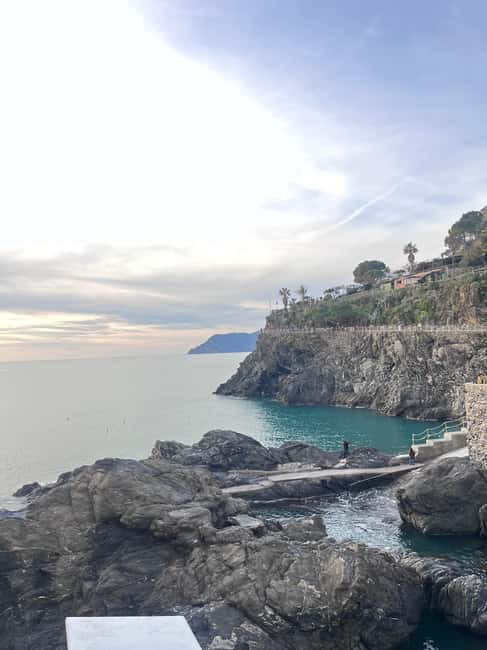 From Florence: Cinque Terre Private Day Trip - Manarola: Bougainvillea Streets and Quick Coastal Time