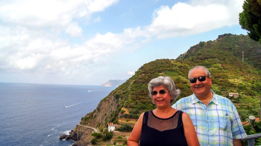 From Florence: Full-Day Private Cinque Terre Tour with Pisa - The Florence start: Piazza Adua and the long drive rhythm
