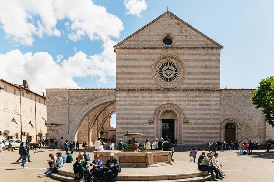 From Florence: Orvieto and Perugia Tour with Church Visits - Price and value: what $109 includes and where you might spend extra
