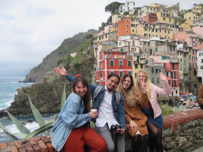 From Florence: Pisa and Cinque Terre Day Tour - Small Group - Riomaggiore stop: cliffs, color, and one hour to do it your way