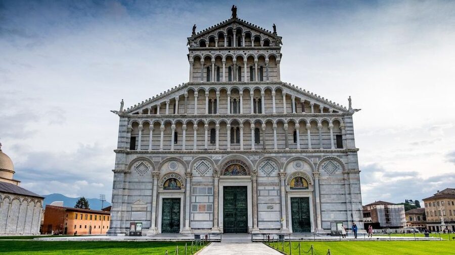From Florence: Private Half-Day and Guided Tour of Pisa - Private guide quality: what you should look for