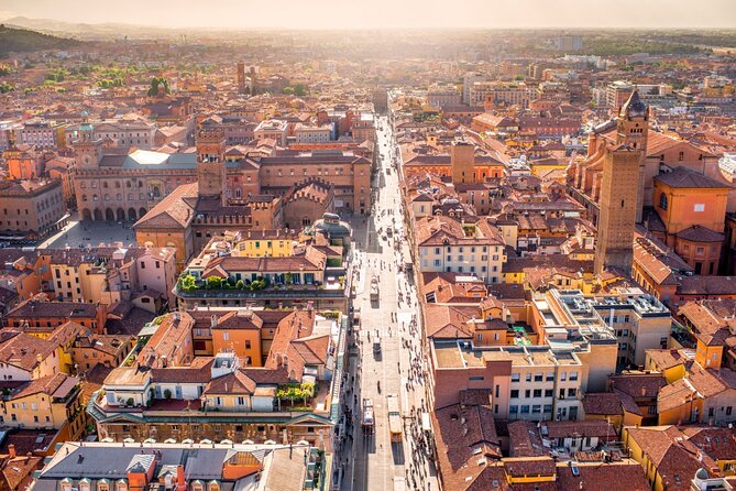 From Florence: Private One Day Tour to Bologna with typical lunch - Quadrilatero Market Stops, Where Bologna Smells Like Bologna