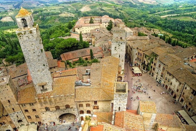 From Florence: PRIVATE Siena and San Gimignano with wine tasting - Siena with Piazza del Campo and Piazza del Duomo, plus your own 60 minutes