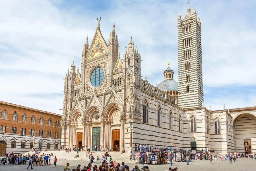 From Florence: PRIVATE Trip to Pisa, San Gimignano, & Siena - About the Driver: English Explanation Plus Real Help