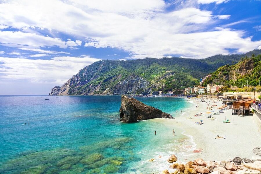 From Florence: Seaside Beauty Day Trip to Cinque Terre - Meeting point near Santa Maria Novella, and why daybreak matters