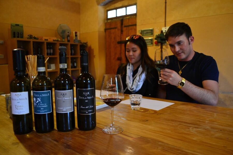 From Florence: Small-Group Chianti Wine Tour 2024 - Stop 2: Lunch at the second winery, simple Tuscan comfort
