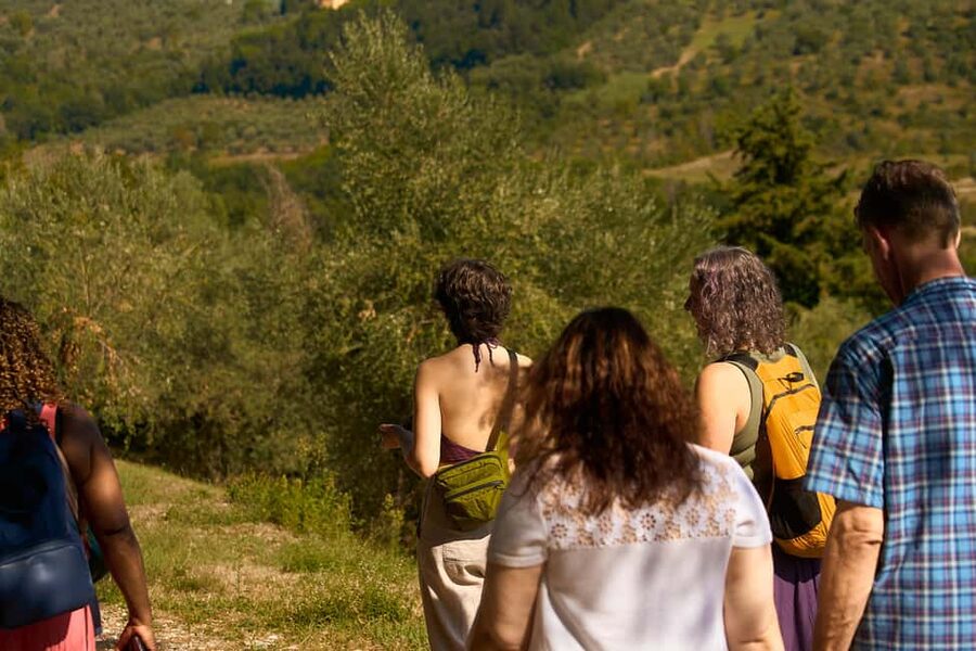From Florence: Small Group Chianti Wine Tour with Lunch - Winery Stop One: Contemporary Cellars and a Philosophy Tour