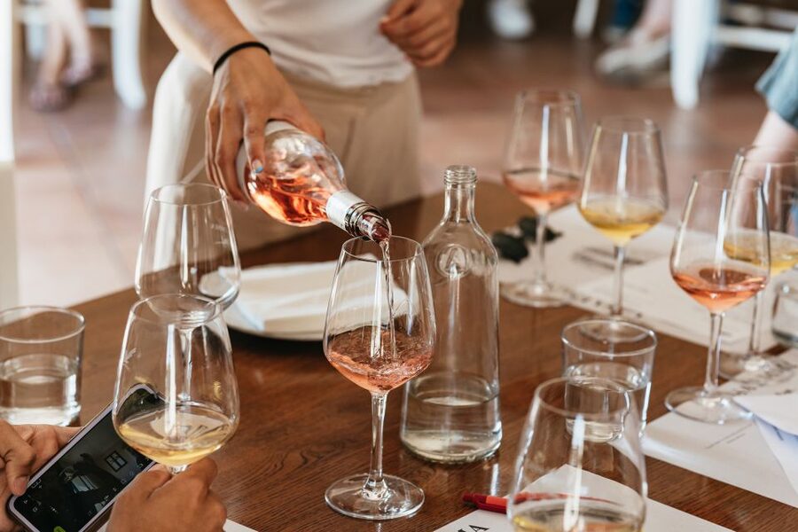 From Florence: Small Group Wine Tasting Tour to Tuscany - Piazzale Montelungo meeting point: find it fast, start relaxed