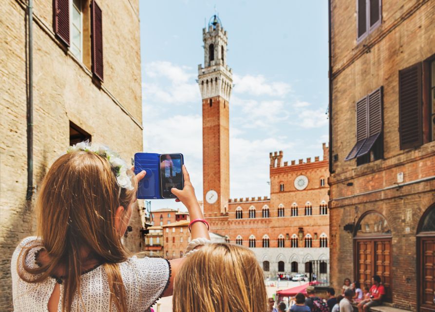 From Florence: Tuscany, Siena, San Gimignano & Winery Lunch - San Gimignano, Towers, Piazza della Cisterna, and a Tight but Sweet Hour