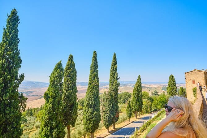 Full Day Tour to Val d'Orcia and Gladiator's Fields with Wines - Pienza: Renaissance streets, one of the best paced stops