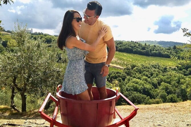 Grape Stomping and Wine Tasting in Tuscany - Grape Stomping in Chianti: What This 3-Hour Private Tour Feels Like
