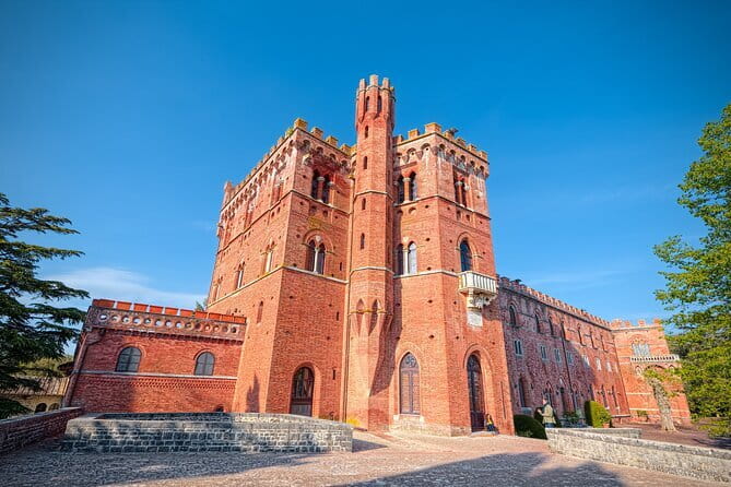Guided tour in wonderful Tuscany - Logistics from Florence: meeting point, what to bring, and timing tips