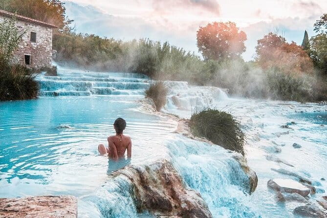 Guided tour of the wonderful Terme di Saturnia - The ride matters: AC, WiFi, and a calmer day