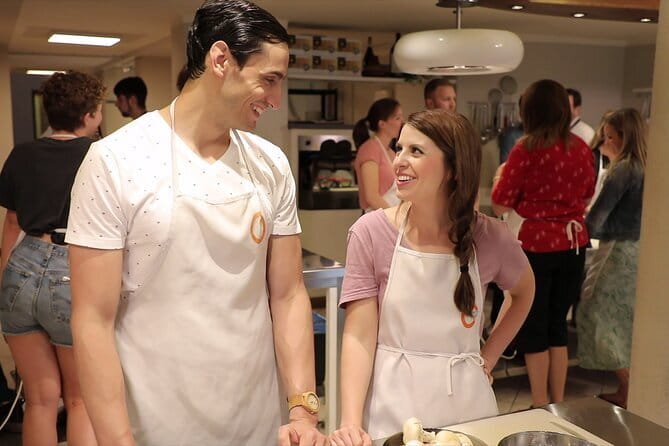 Hands-On Pasta Cooking Class in Florence with optional Pizza - Key things to know before you go