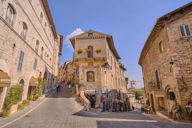 Heart of Italy Day Trip: Visit Perugia and Assisi from Florence - The value pitch: why this Umbria day trip can be worth $111